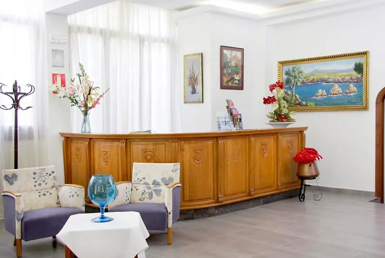 **  Hotel Morlans Villa Ana Peguera Spain